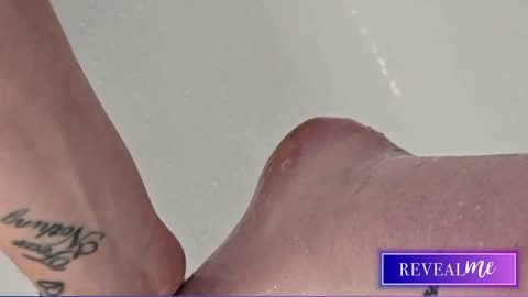 RevealMe ||FOOT FETISH FANTASY: SEXY SOLES & TOE-SUCKING DELIGHT