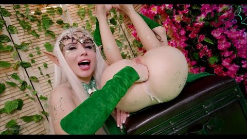 Two beautiful elves Fiftiweive and Ksu Colt fuck each other in a mysterious forest